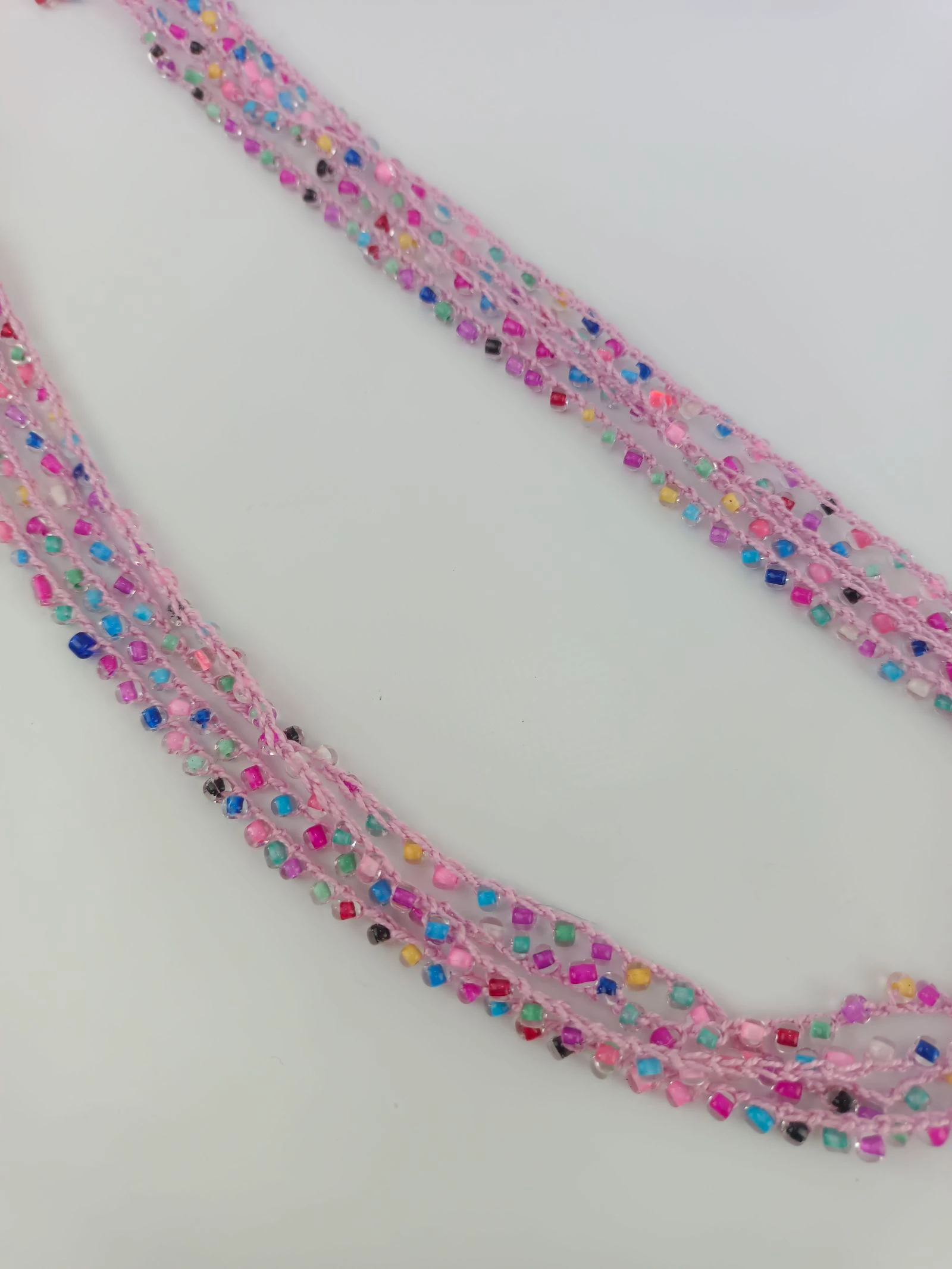 Lange ketting in roze tint – photo 3